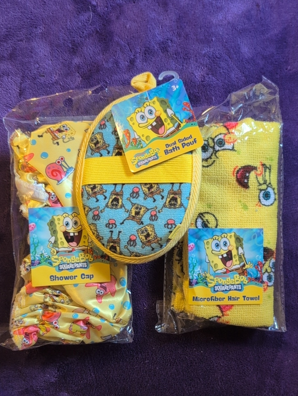 SpongeBob SquarePants Yellow & Blue Kids Bath Set with Dual-Sided Pouf